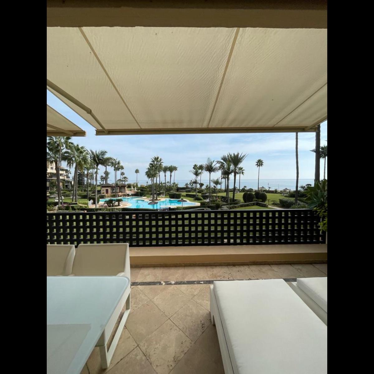 Apartamento en Venta en Estepona