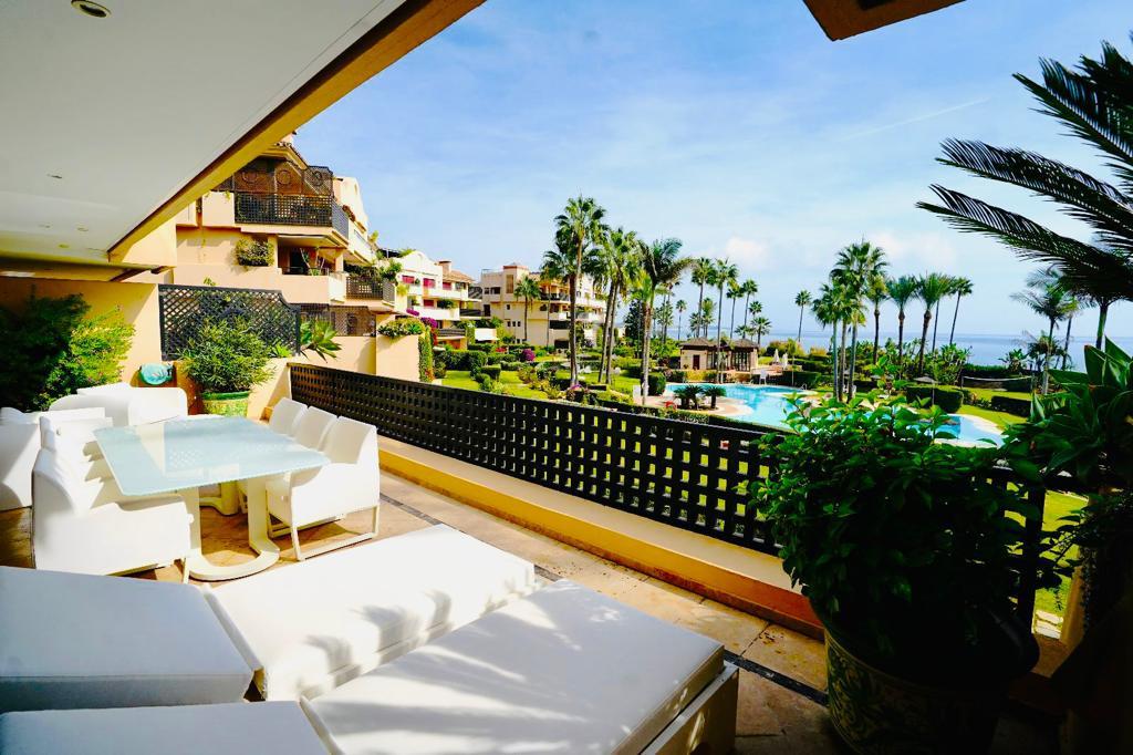 Apartamento en Venta en Estepona