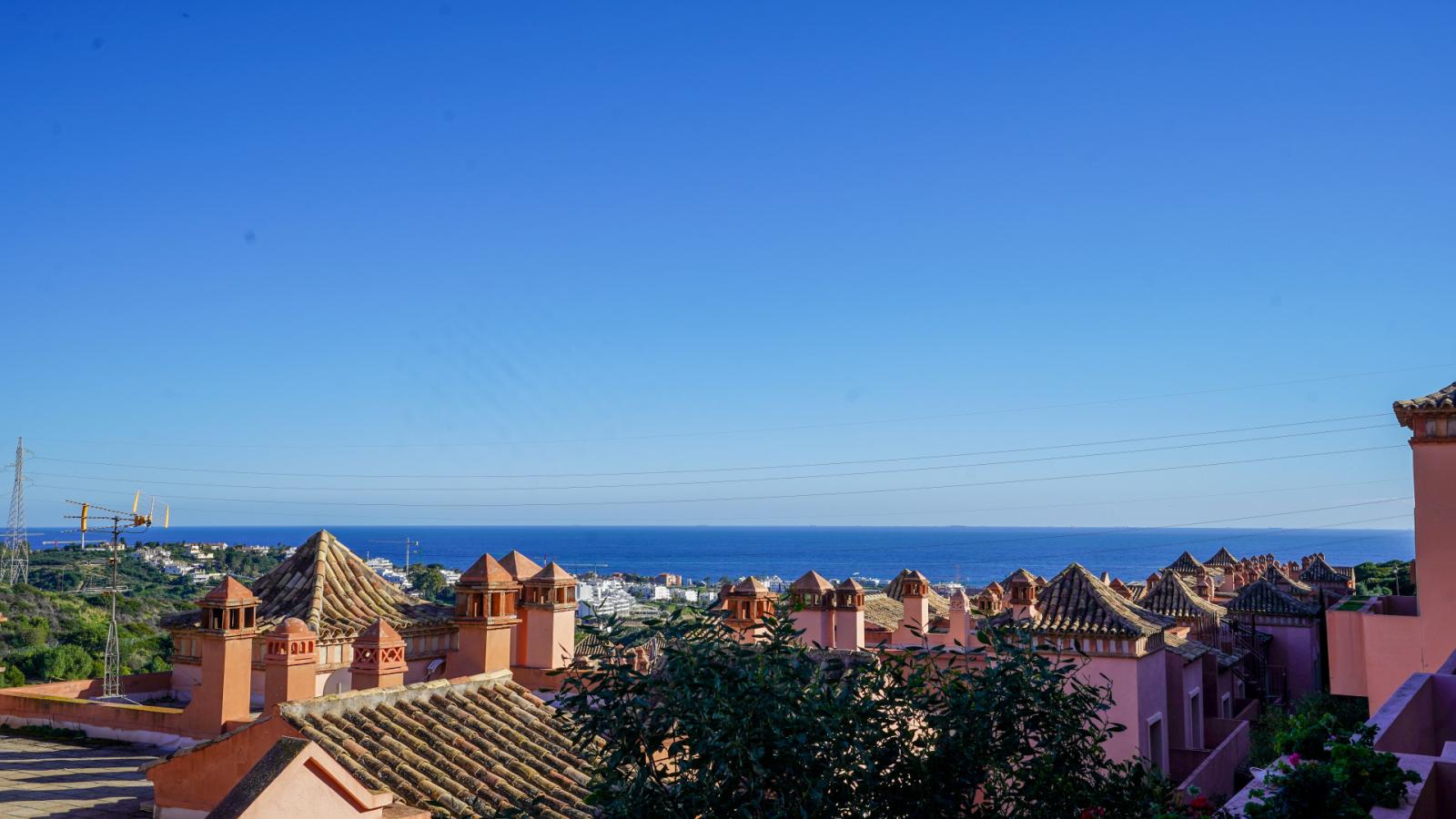 Semi-detached House for Sale in Marbella