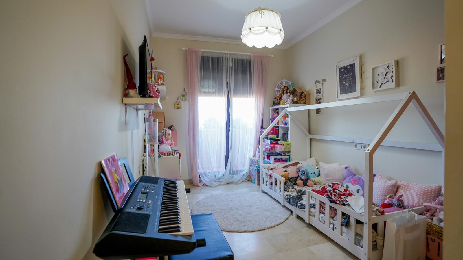 Semi-detached House for Sale in Marbella