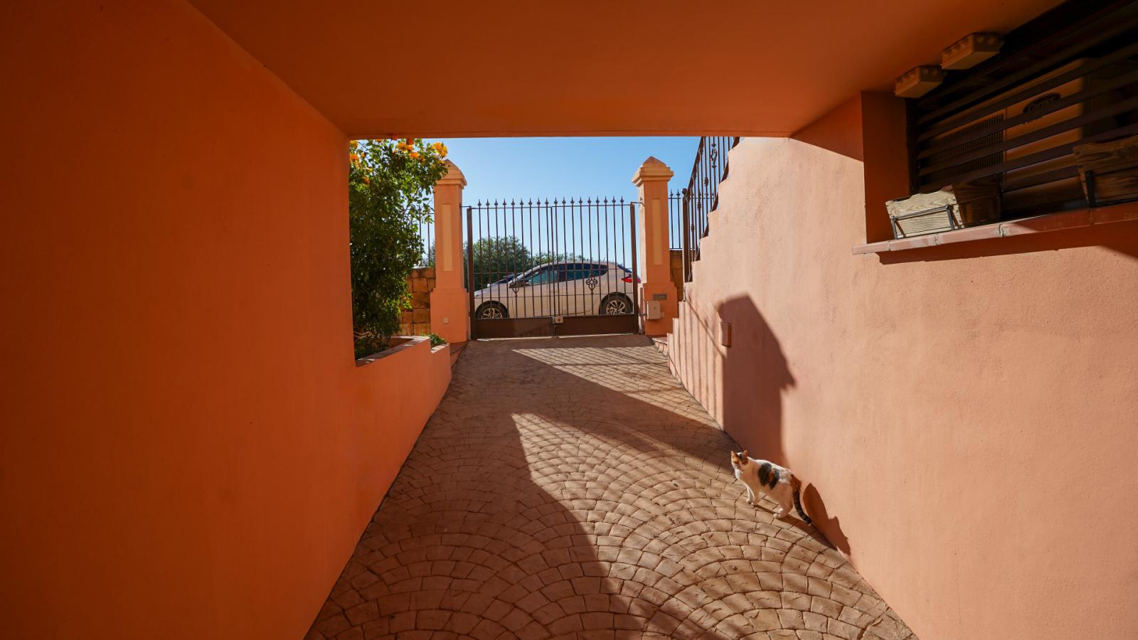 Semi-detached House for Sale in Marbella