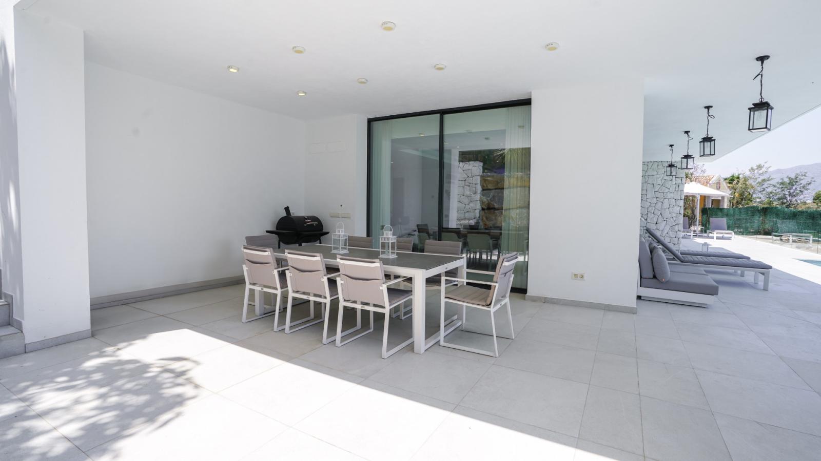Villa for Rent in Benahavís