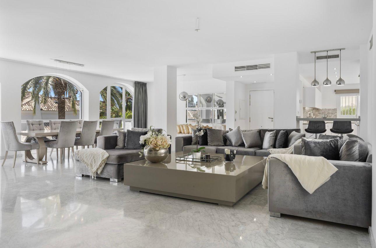 Villa for Holiday Rental in Marbella