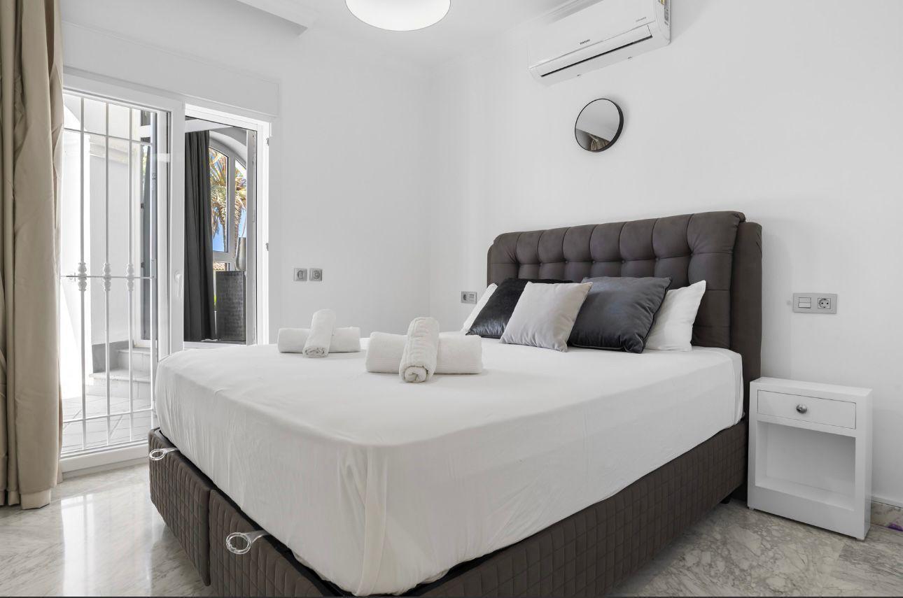 Villa for Holiday Rental in Marbella