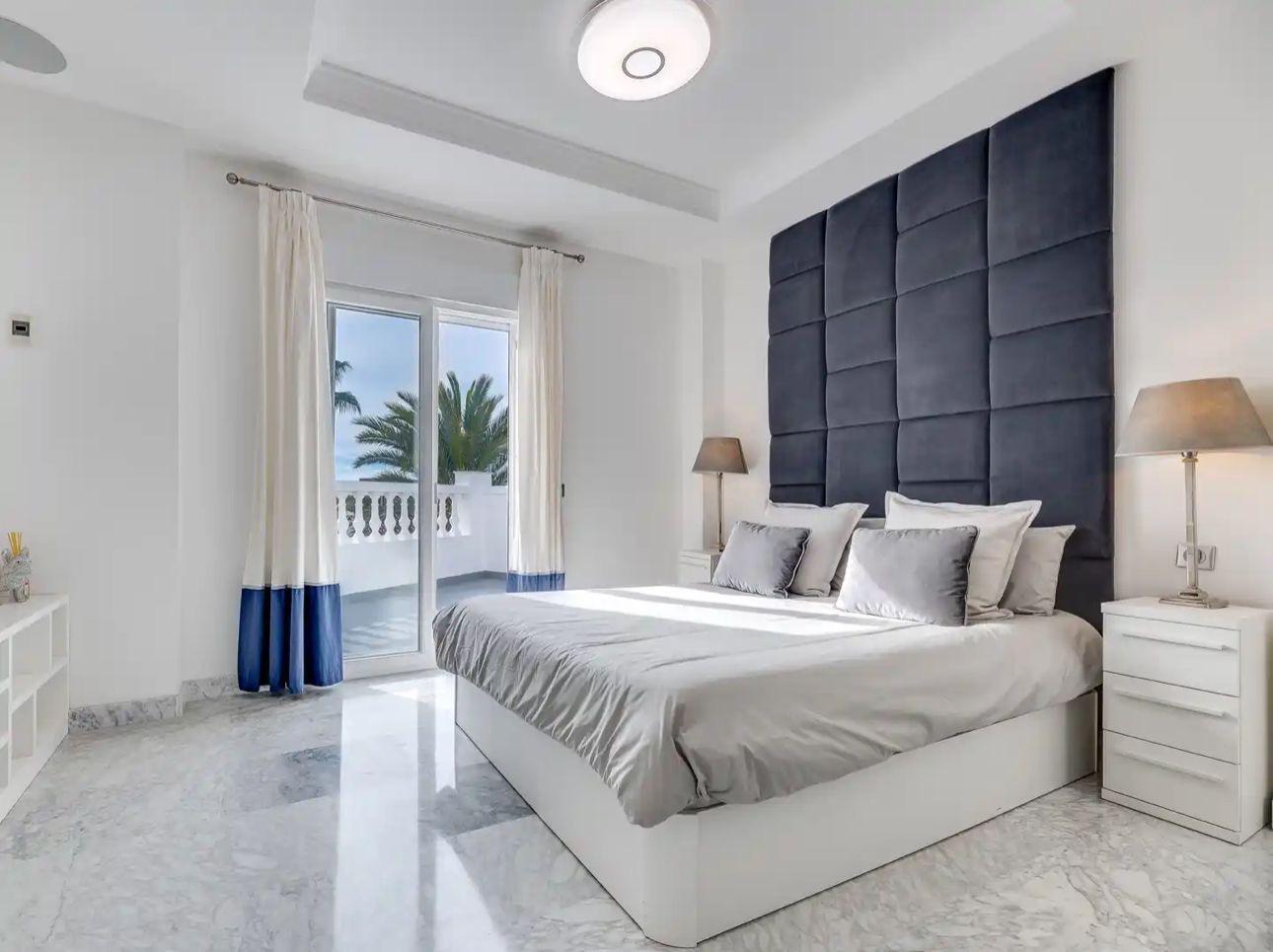 Villa for Holiday Rental in Marbella