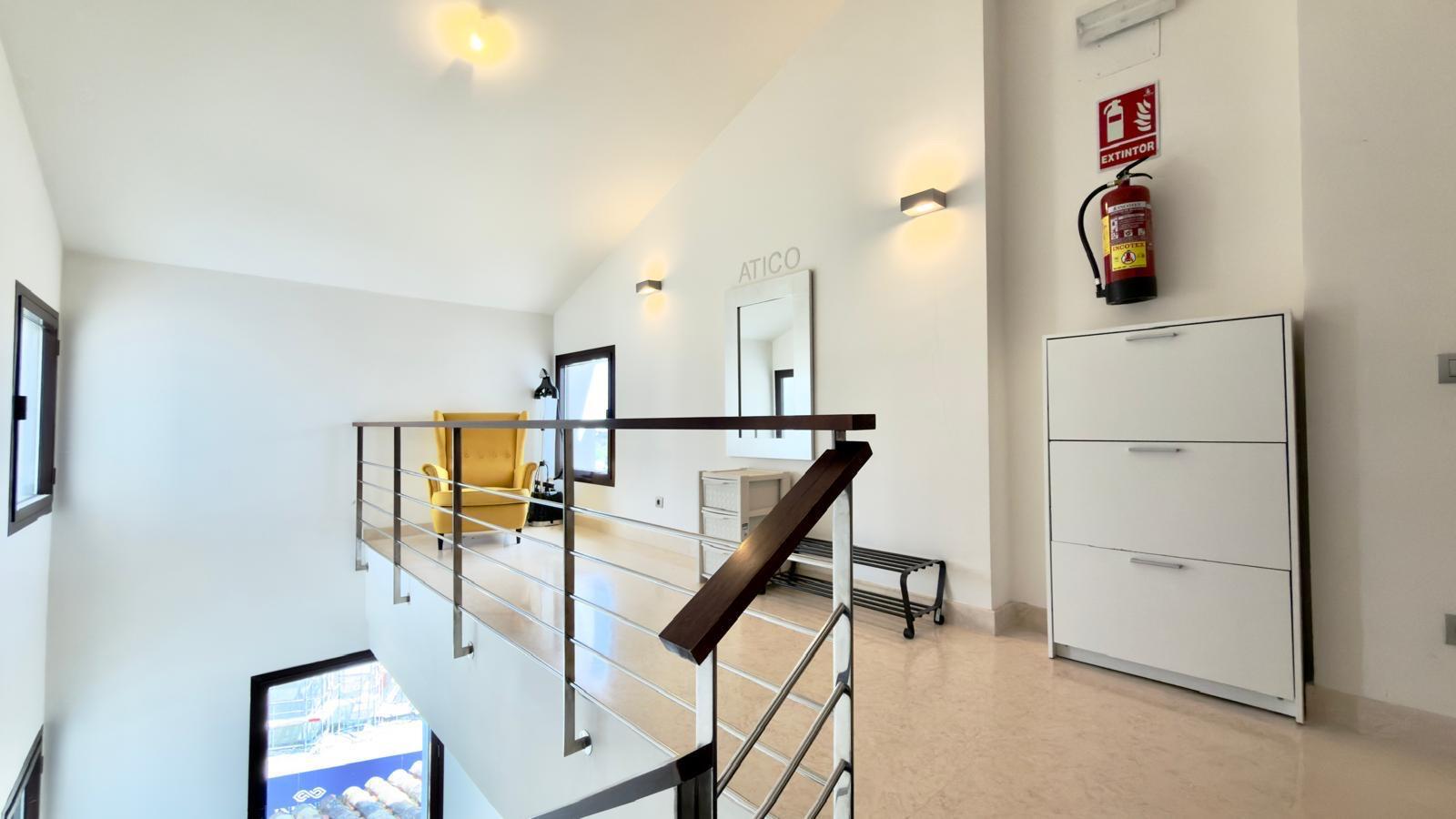 Penthouse for Rent in Benahavís