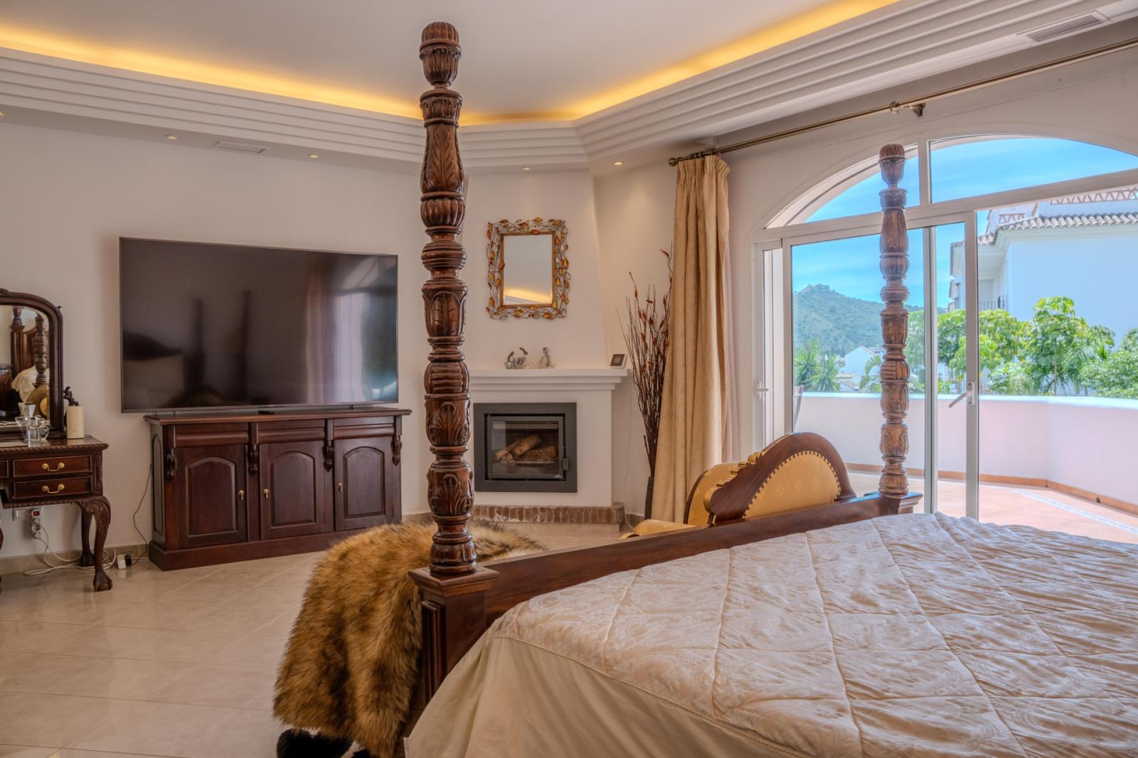 Villa for Sale in Benahavís