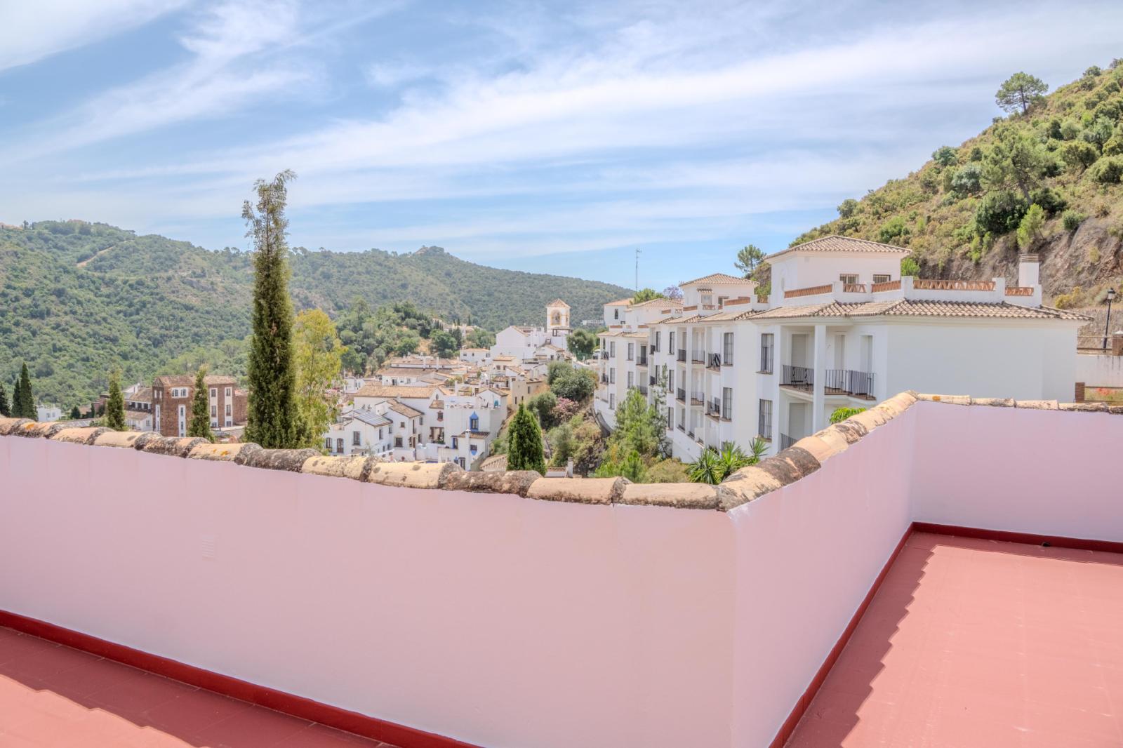 Villa for Sale in Benahavís