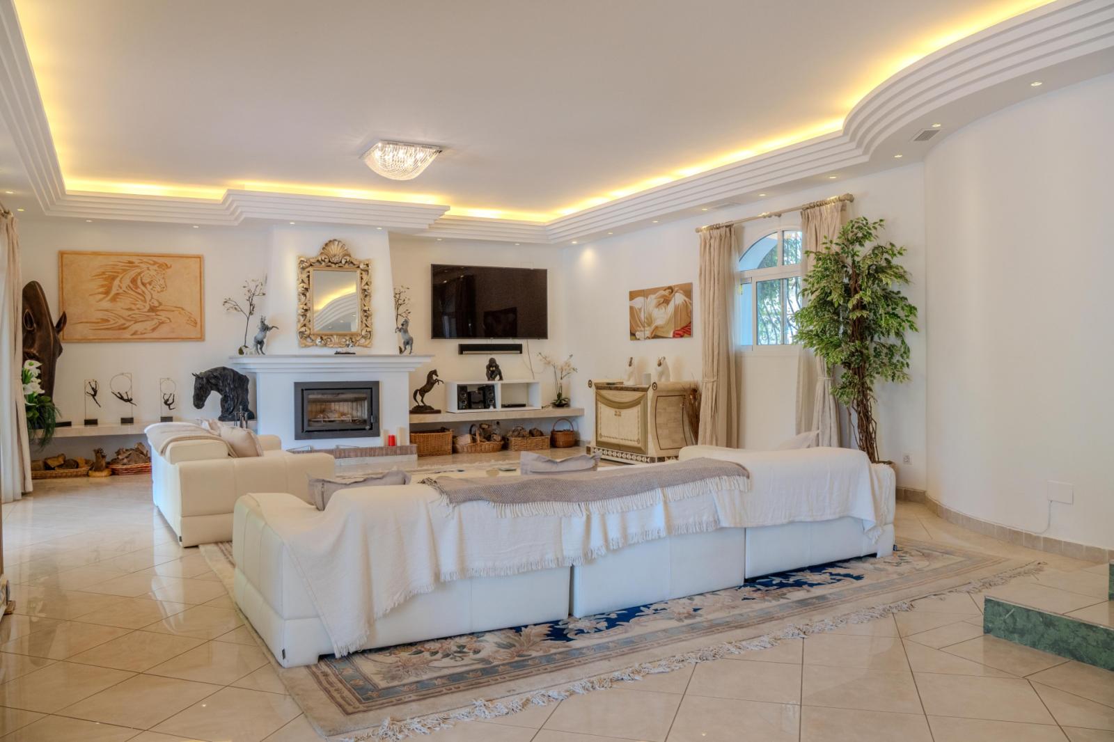 Villa for Sale in Benahavís