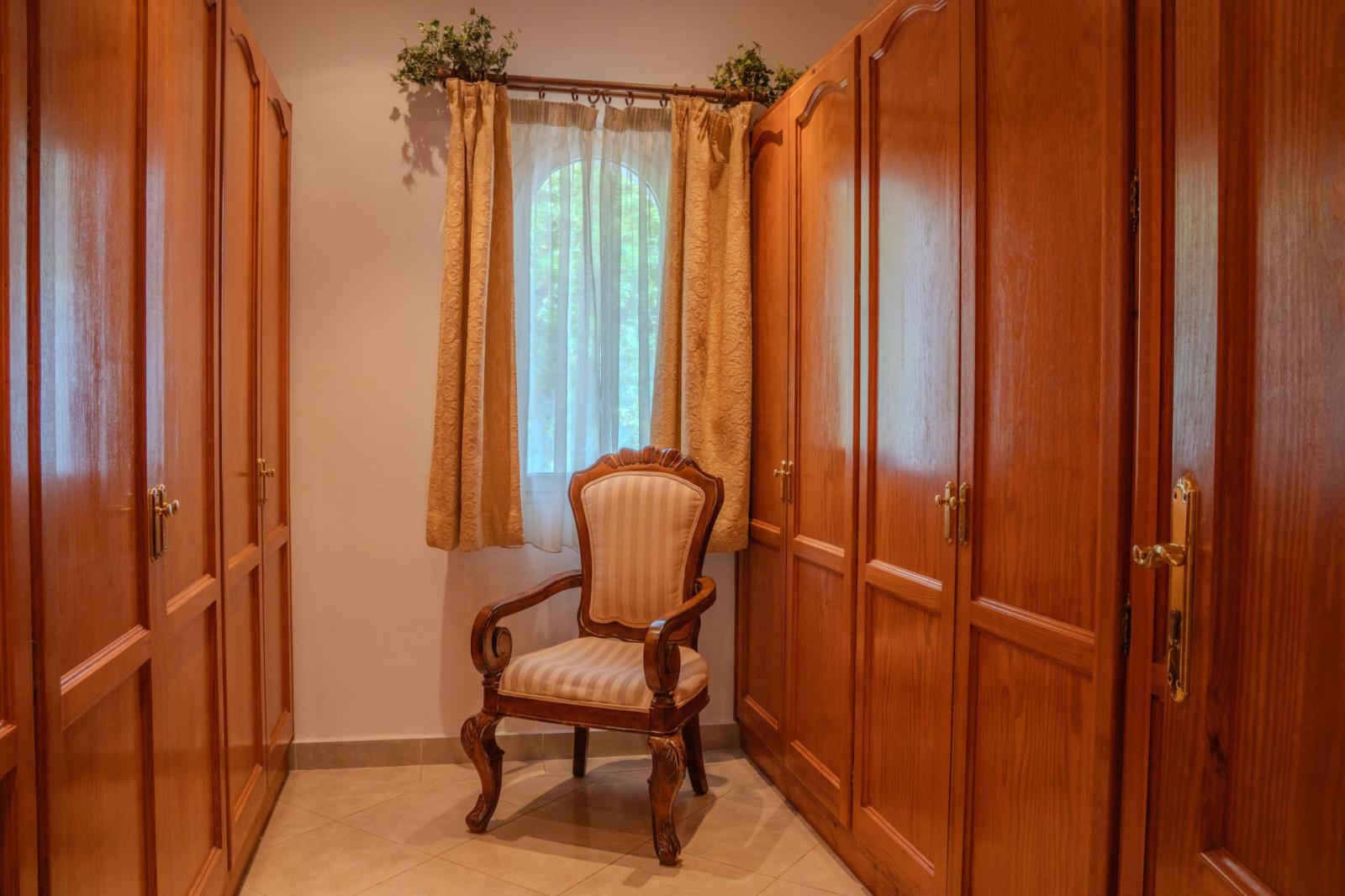 Villa for Sale in Benahavís