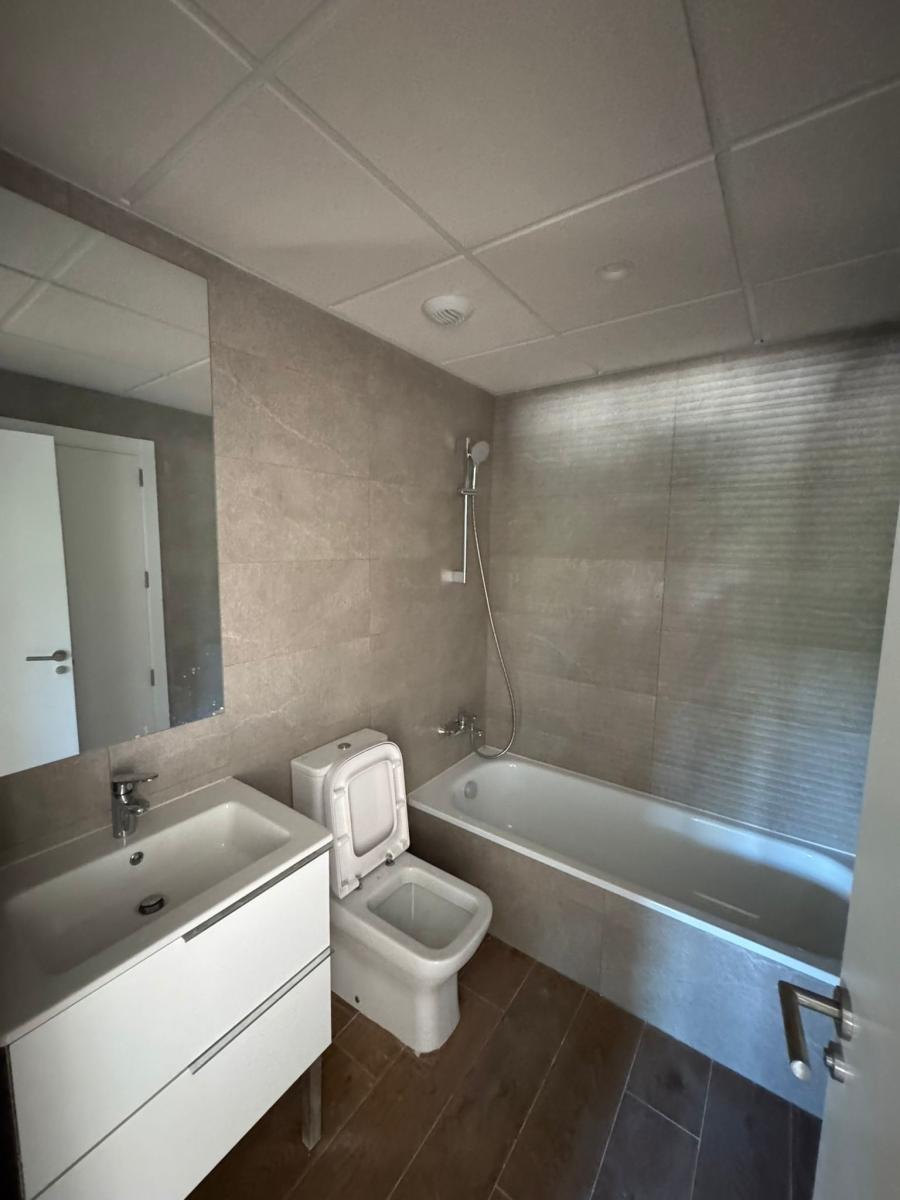 Apartment for Rent in Estepona