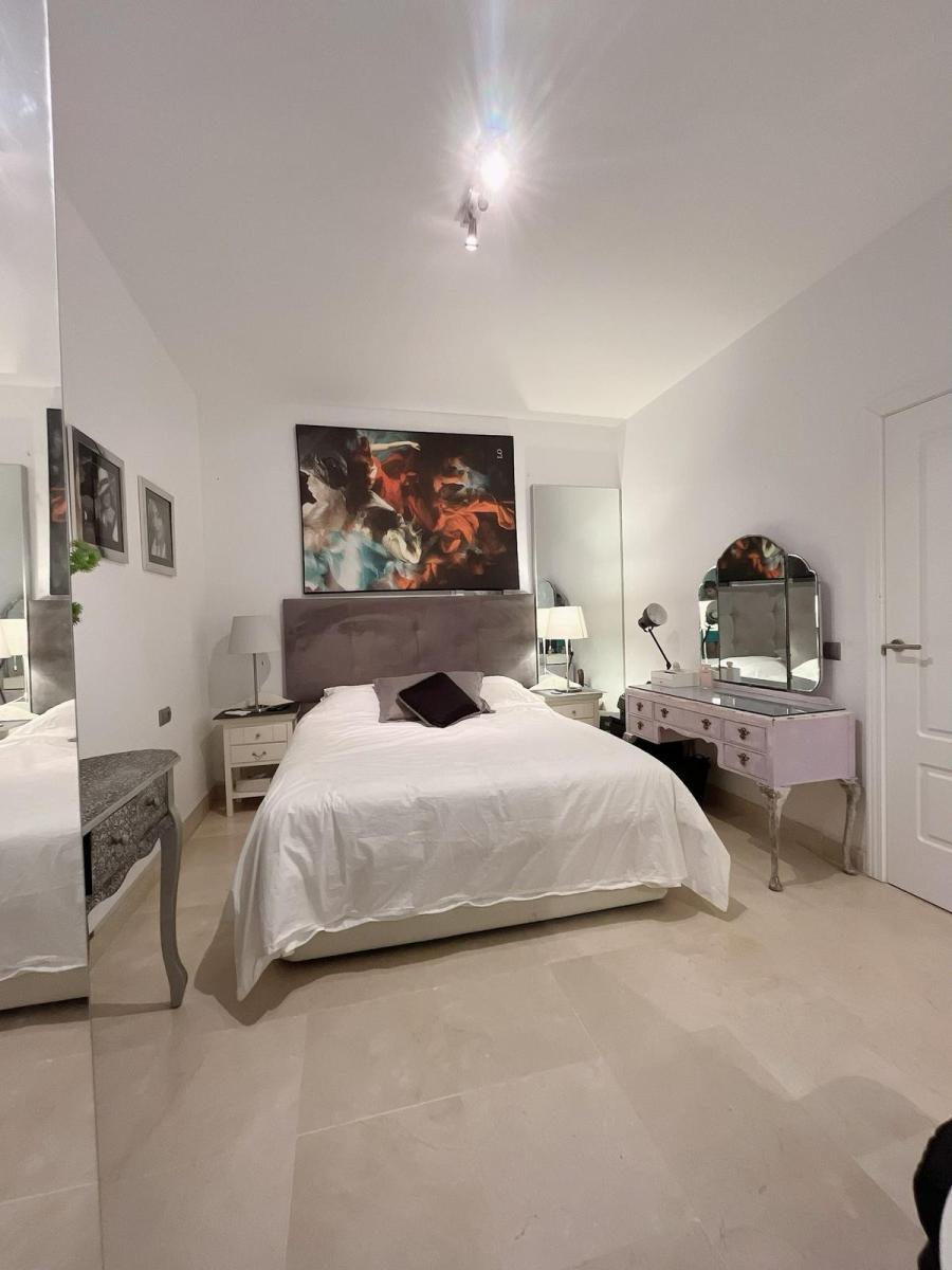 Penthouse for Sale in Estepona