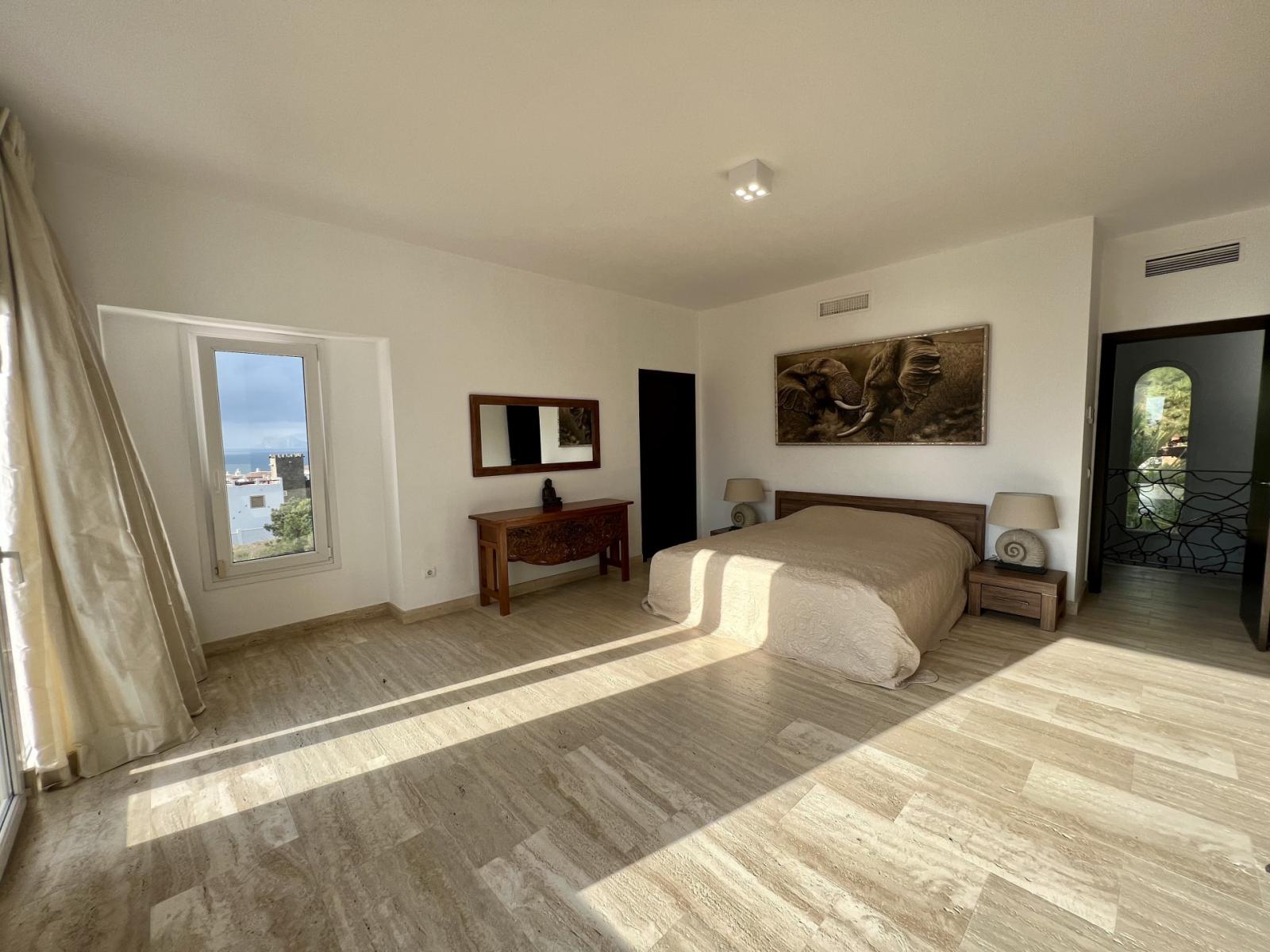 Villa for Rent in Manilva