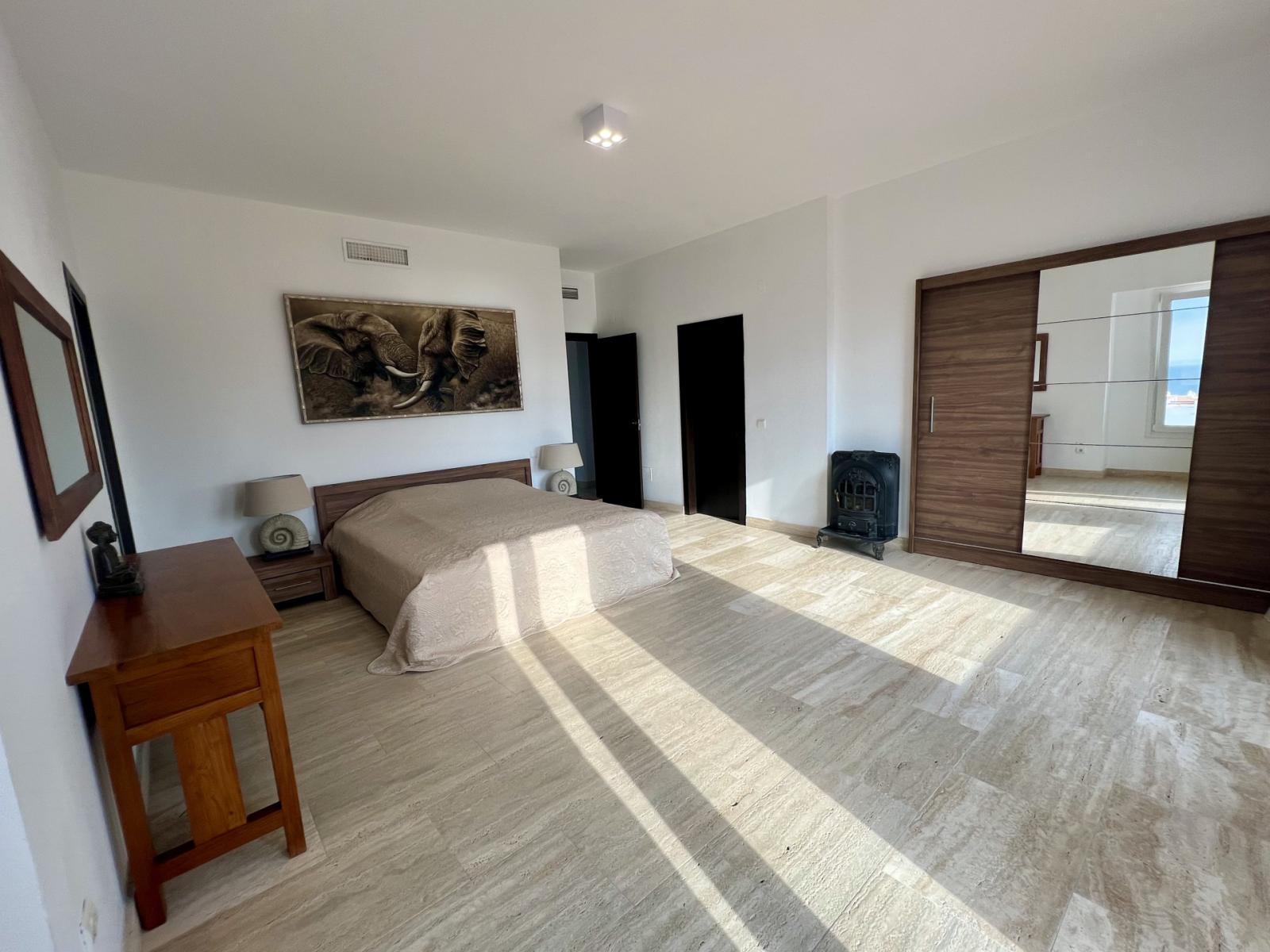 Villa for Rent in Manilva