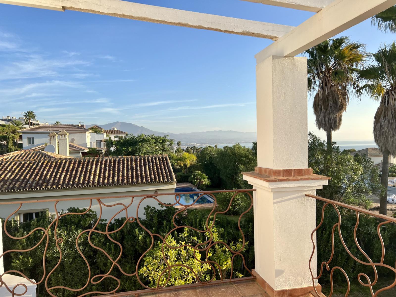 Villa for Rent in Manilva
