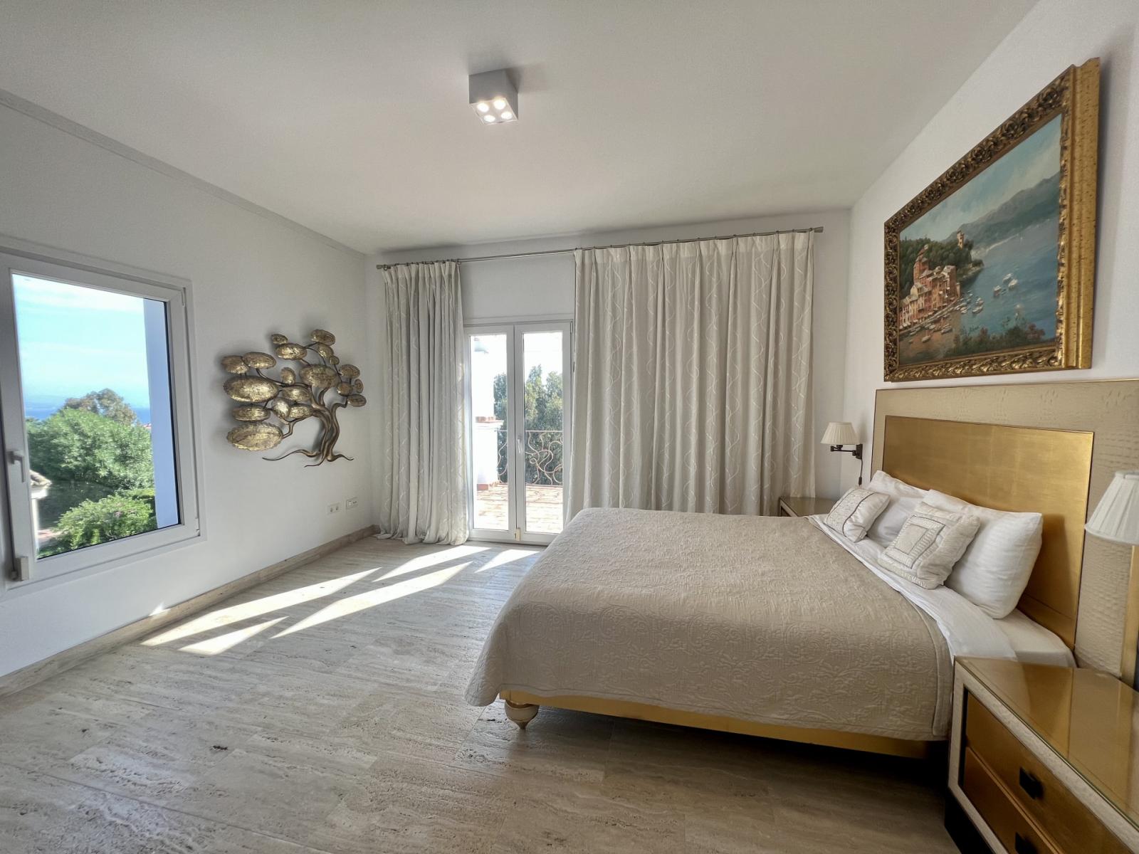 Villa for Rent in Manilva