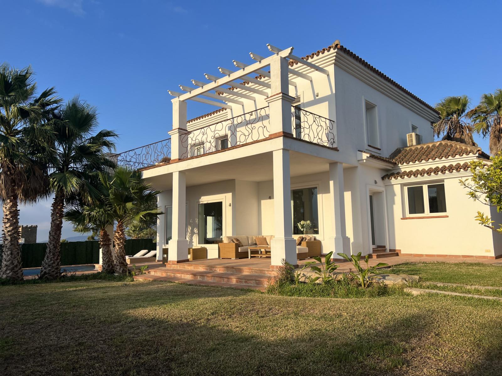Villa for Rent in Manilva