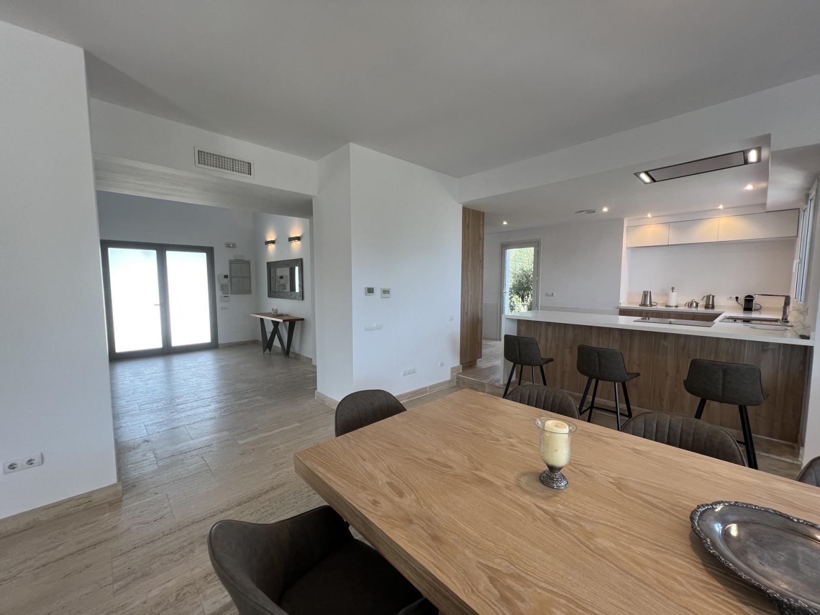 Villa for Rent in Manilva