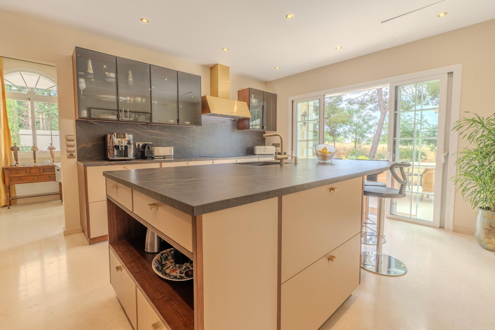 Villa for Holiday Rental in Marbella