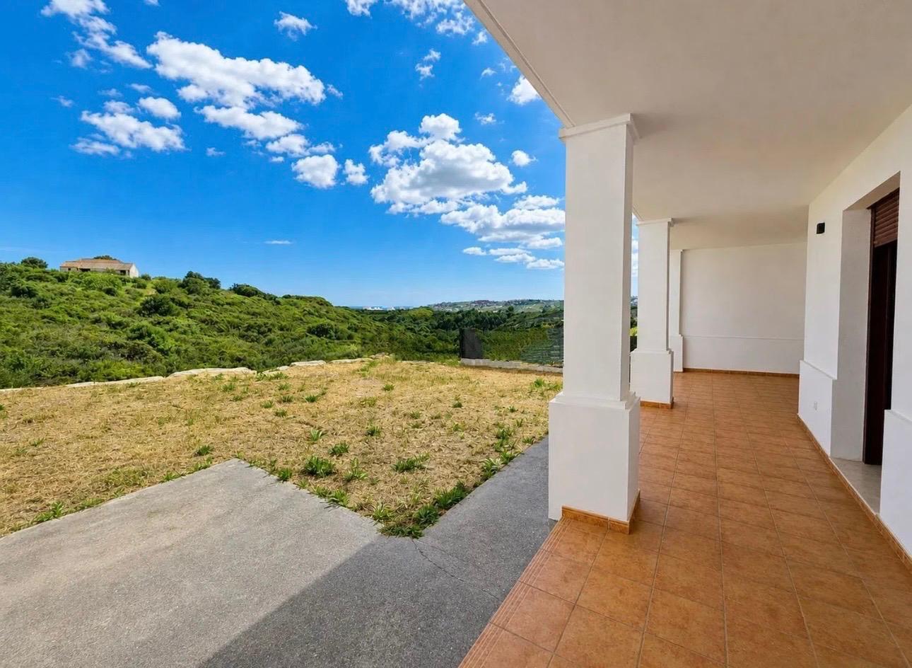 Villa for Sale in Casares