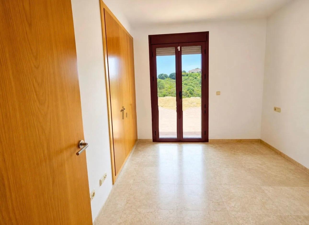 Villa for Sale in Casares