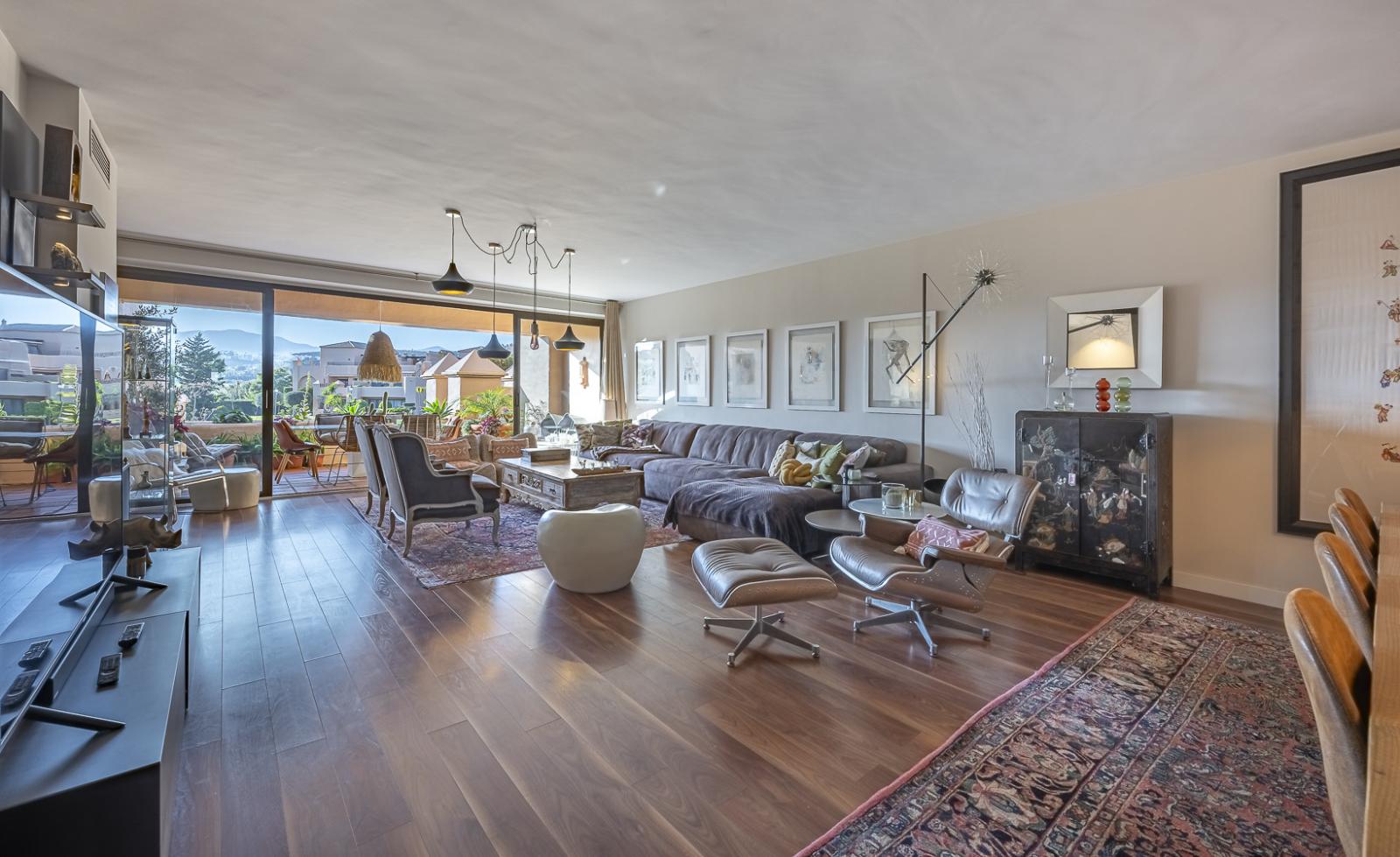 Penthouse for Sale in Estepona