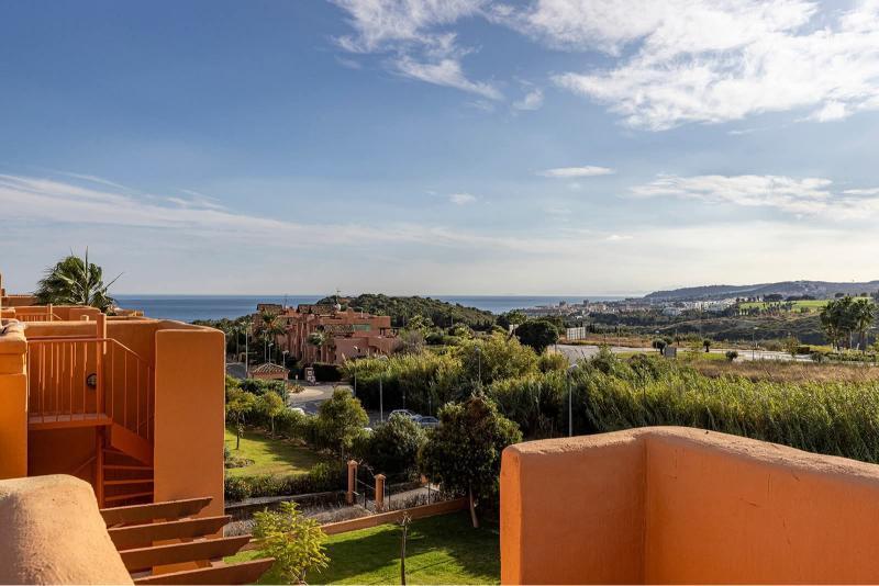 Penthouse for Rent in Casares