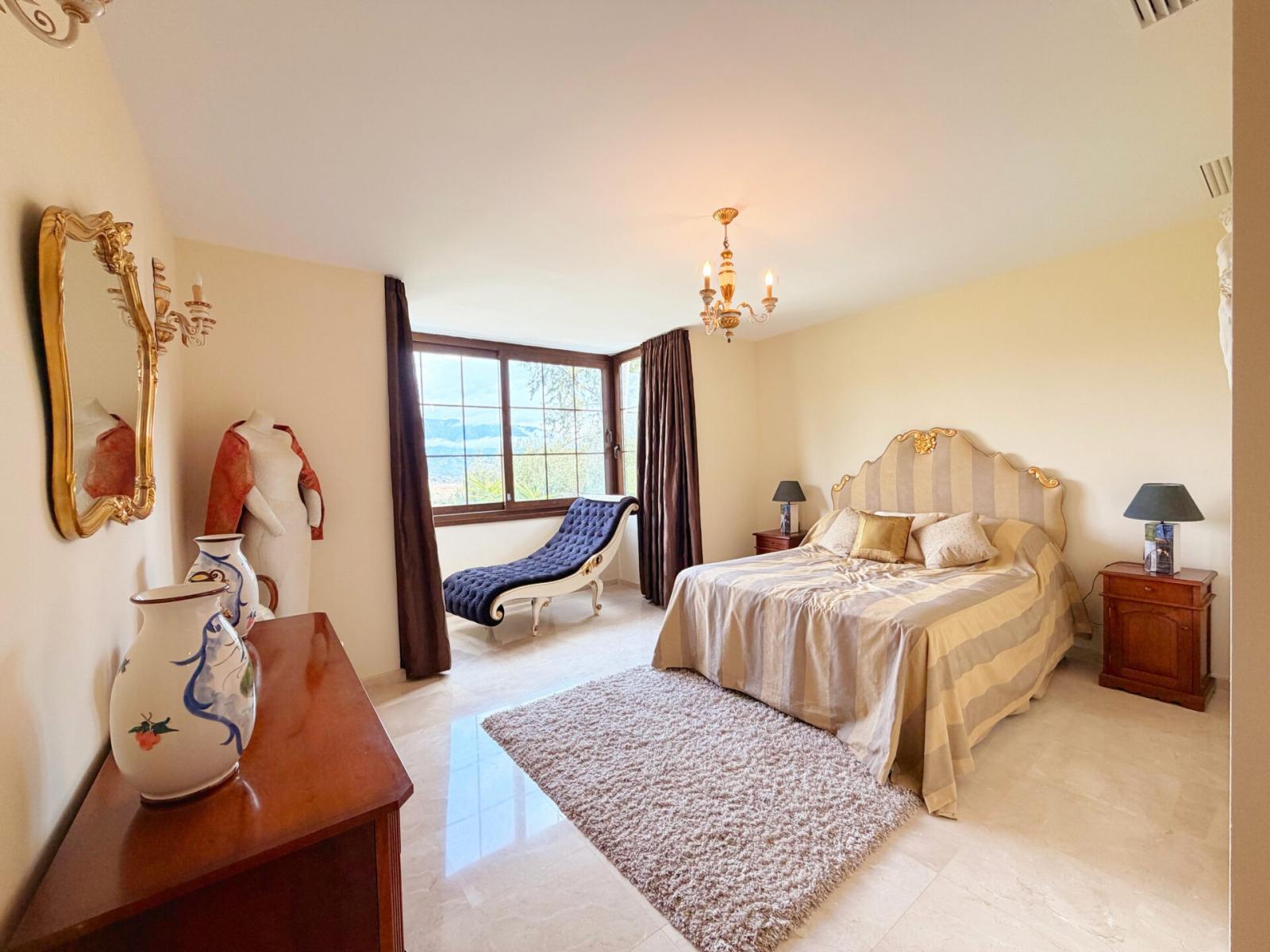 Villa for Sale in Mijas