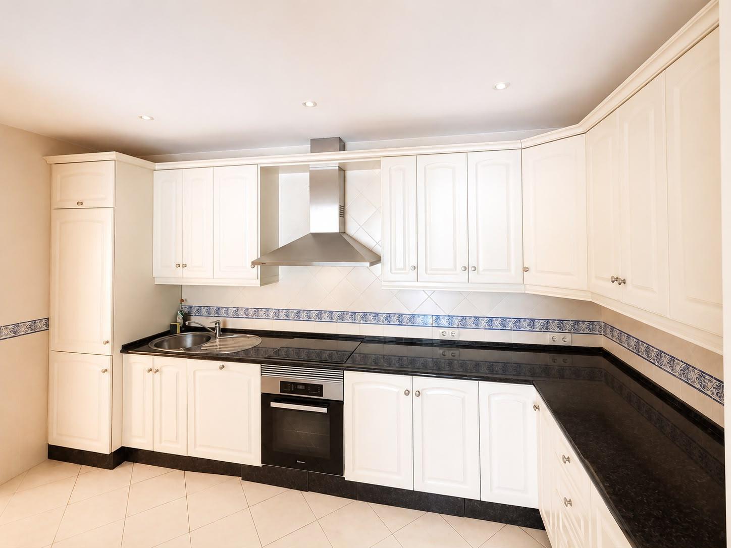 Apartment for Rent in Marbella