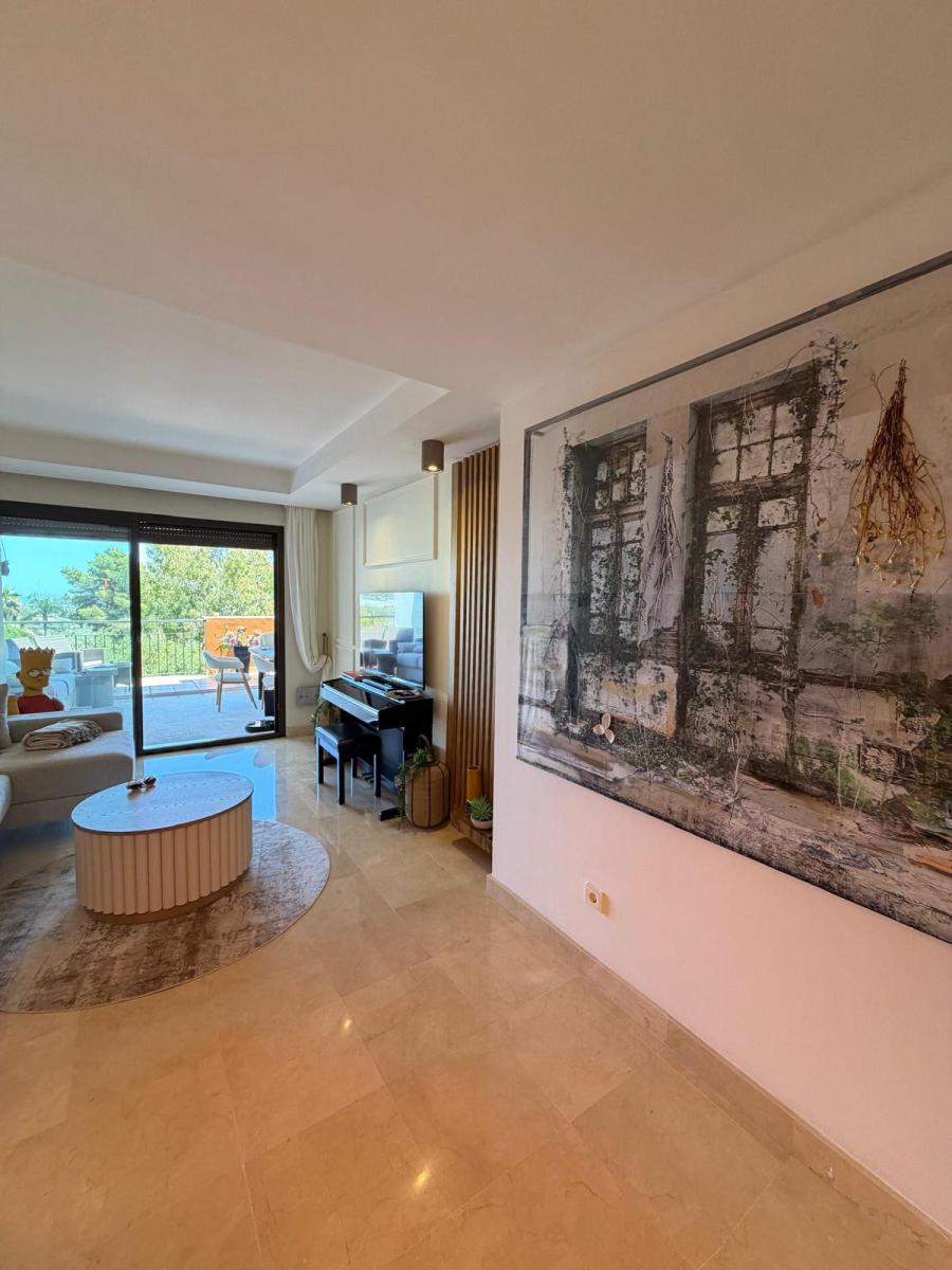 Apartment for Rent in Benahavís