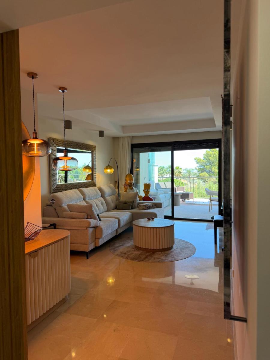 Apartment for Rent in Benahavís
