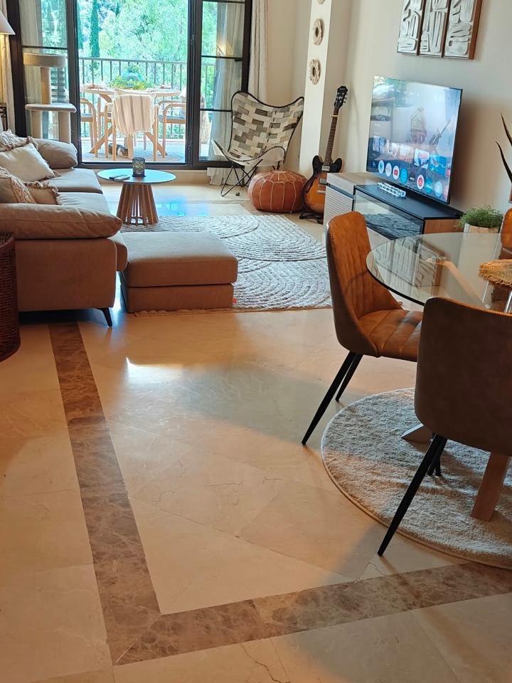 Apartment for Rent in Benahavís