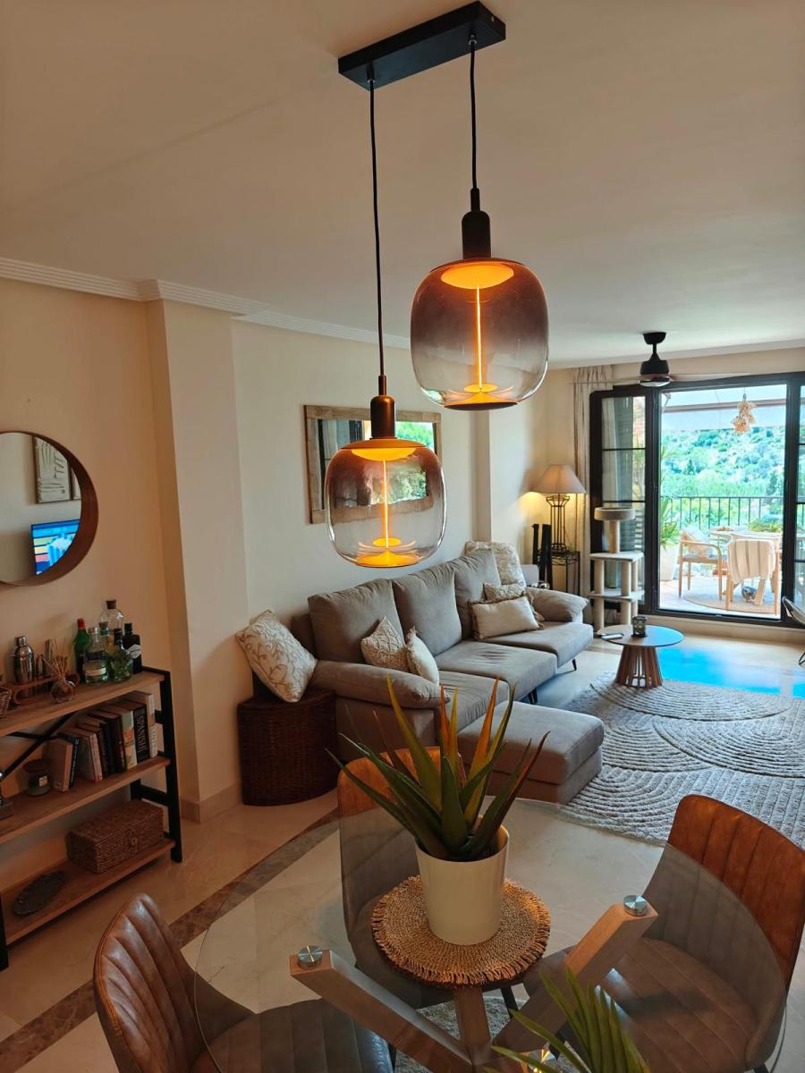Apartment for Rent in Benahavís