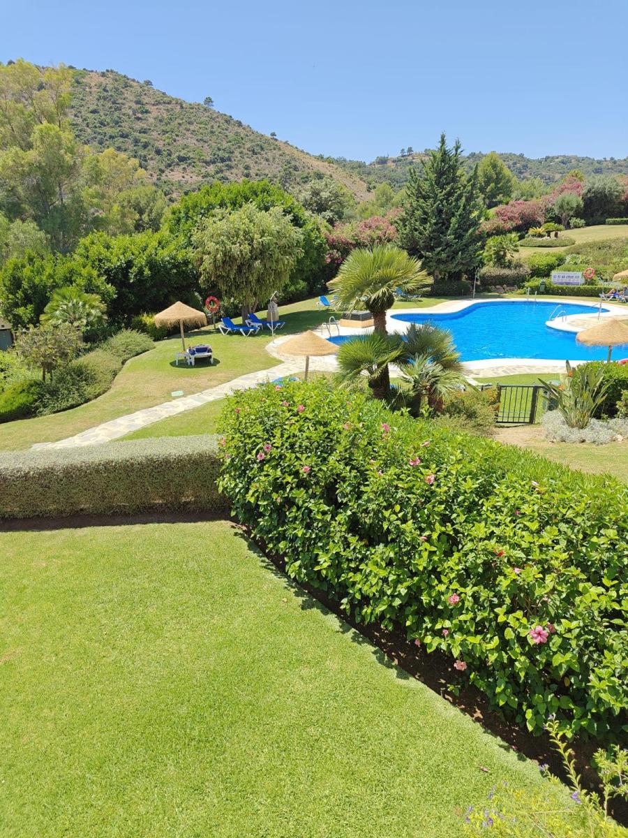 Apartment for Rent in Benahavís