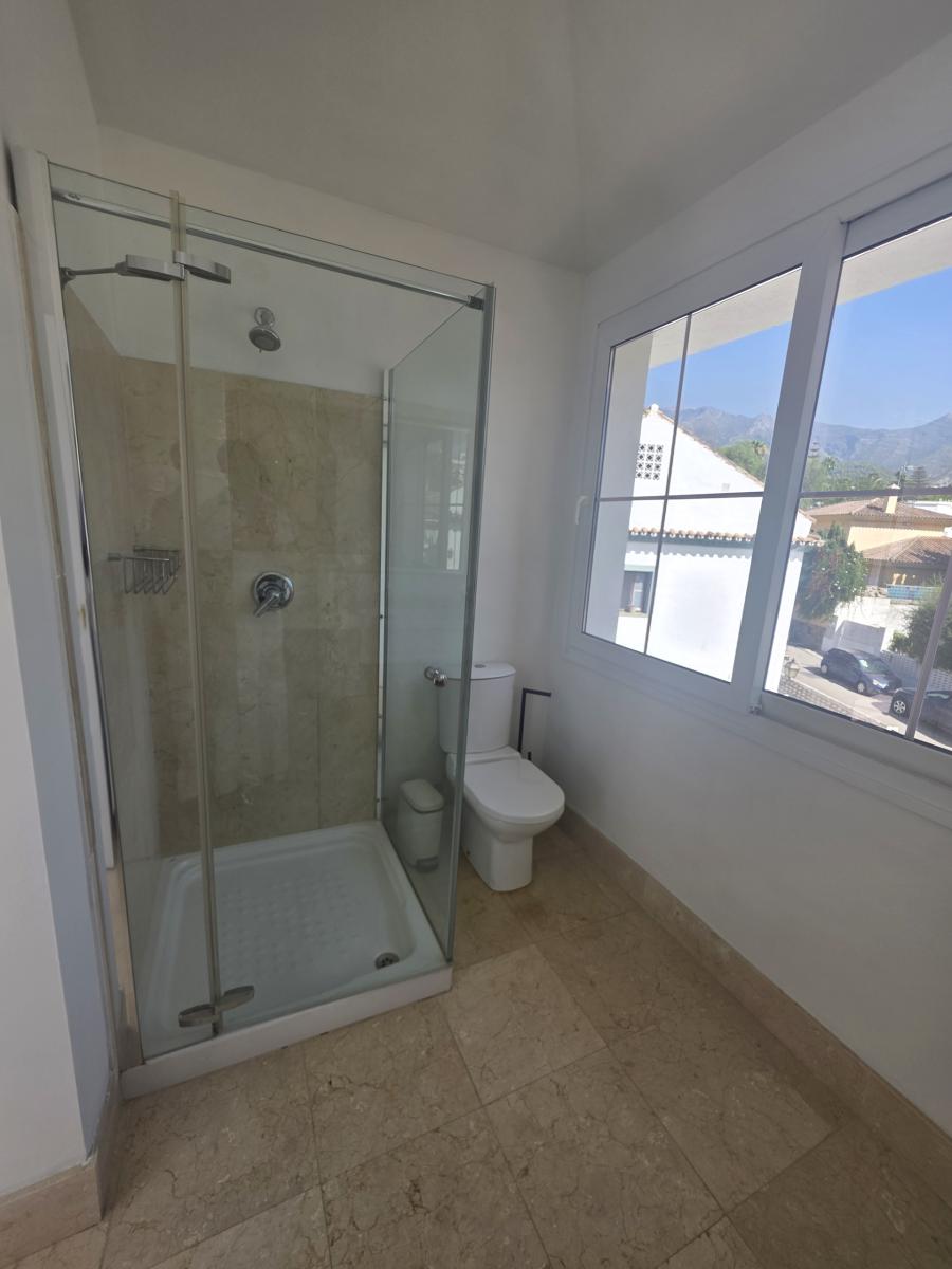 Premise for Rent in Marbella