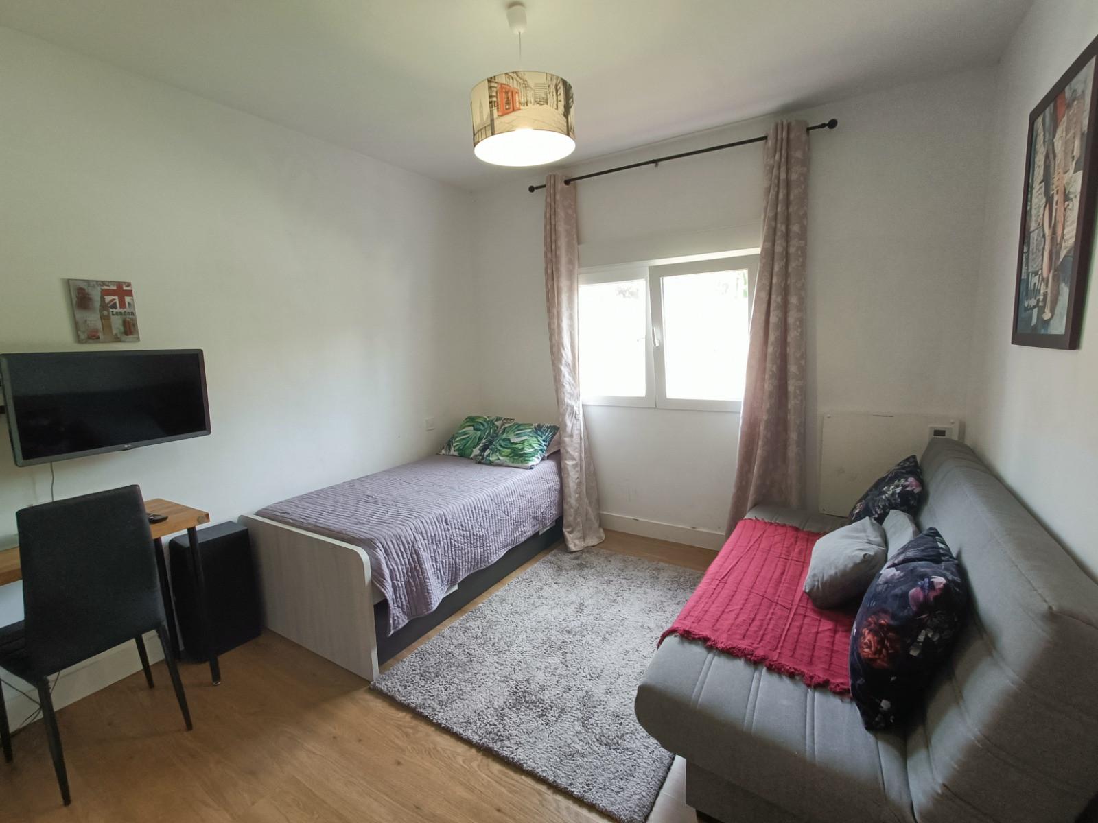 Apartment for Rent in Benahavís