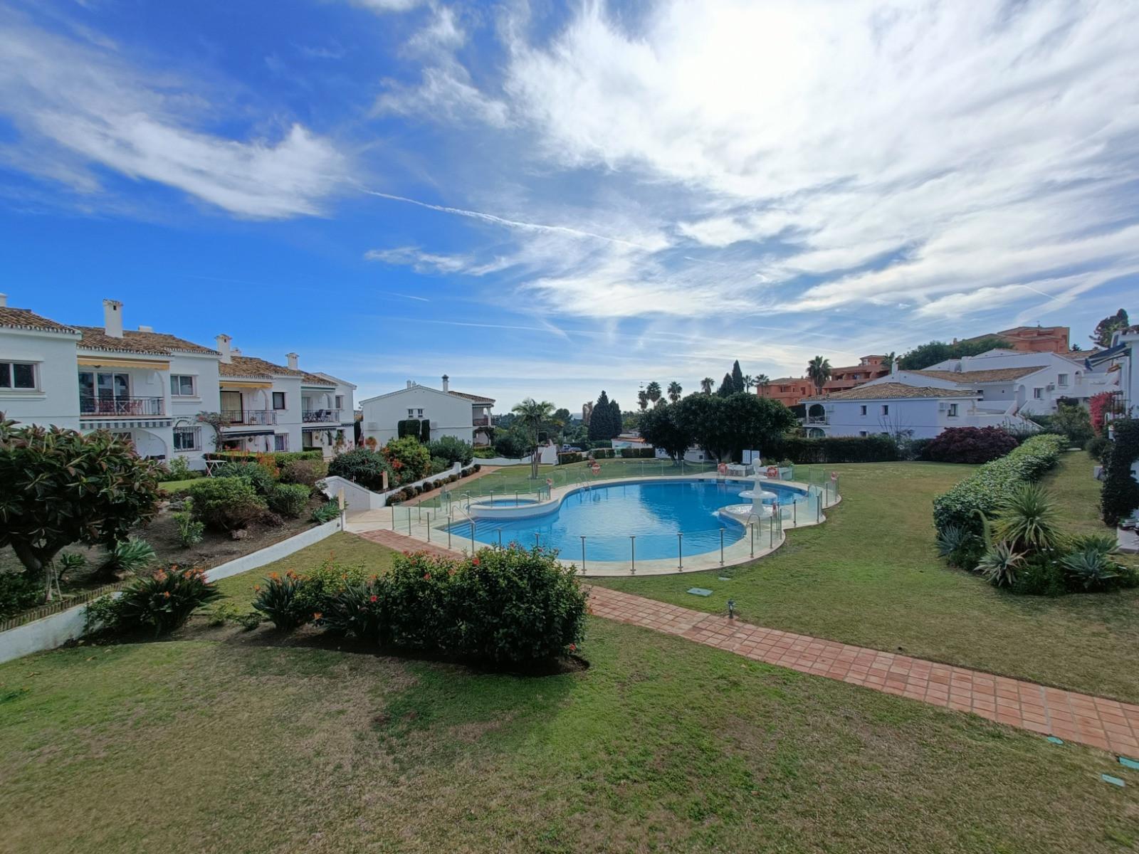 Apartment for Rent in Benahavís