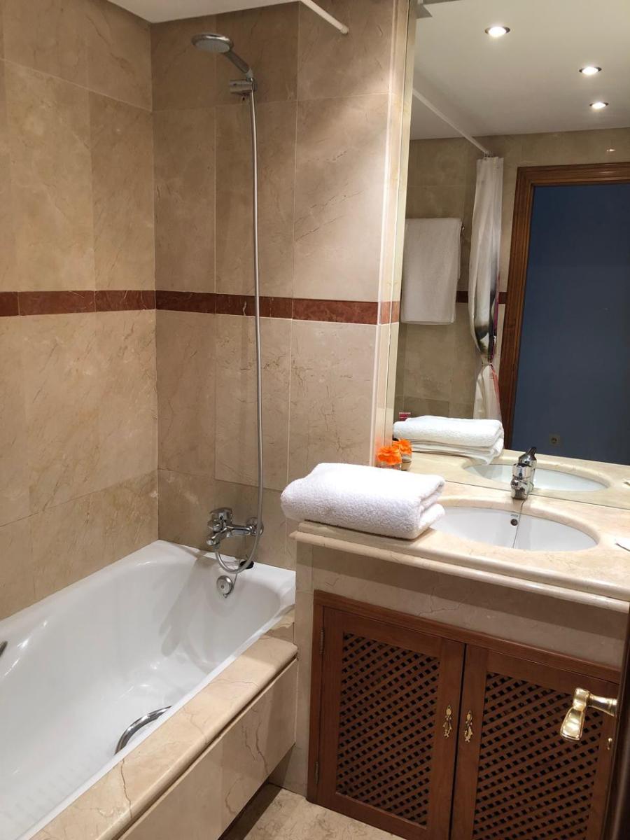 Apartment for Rent in Estepona