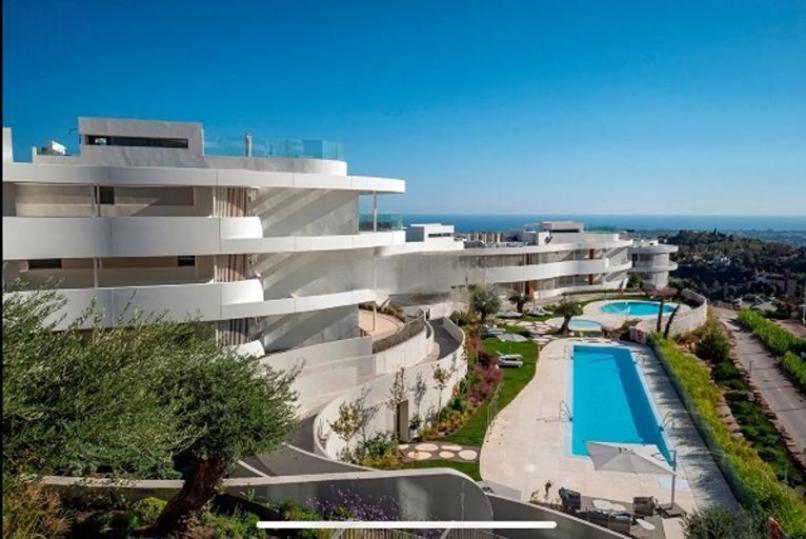 Apartment for Rent in Benahavís