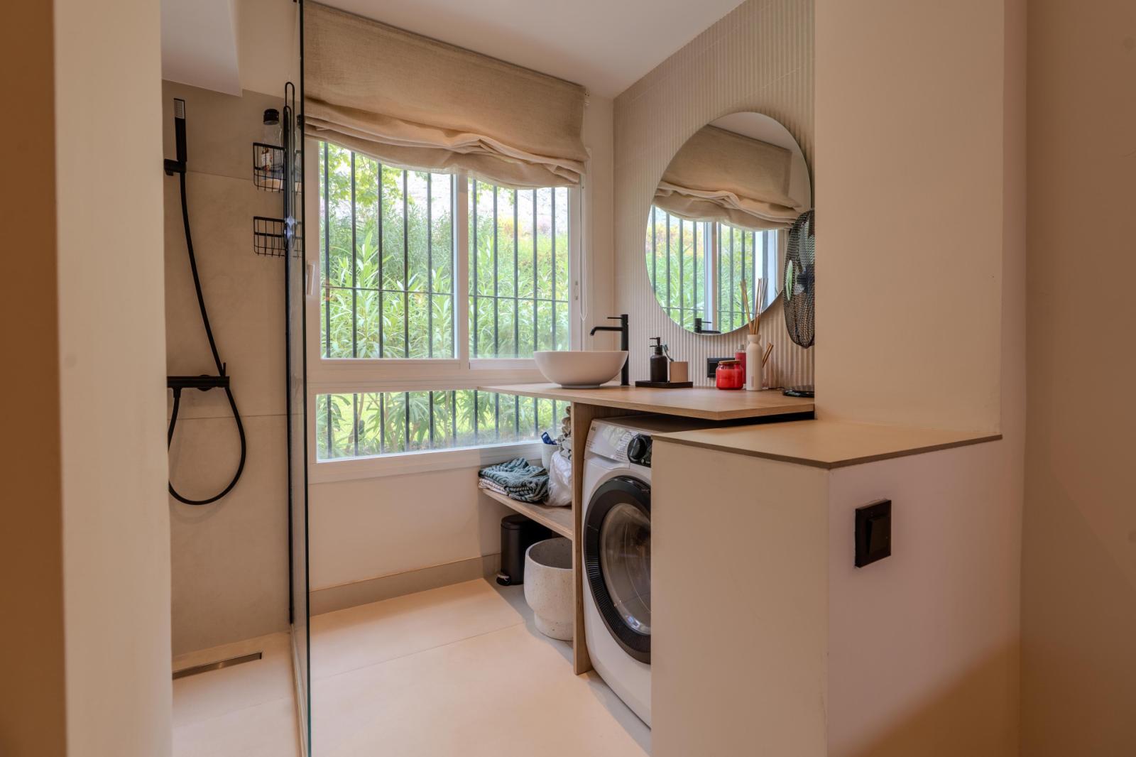Apartment for Rent in Benahavís
