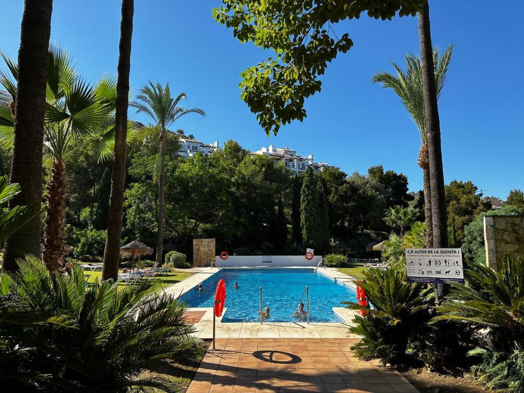 Apartment for Rent in Benahavís