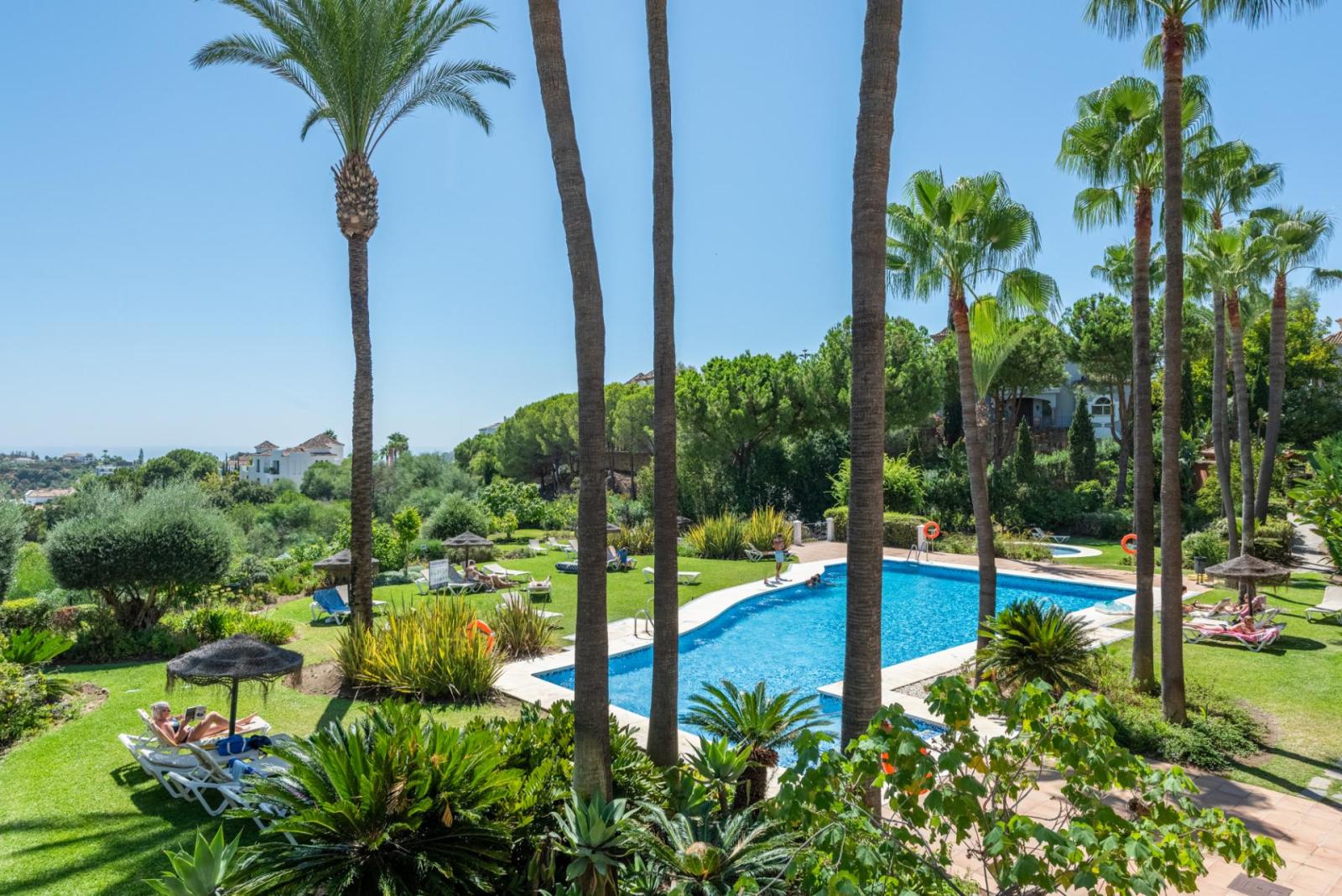 Apartment for Rent in Benahavís