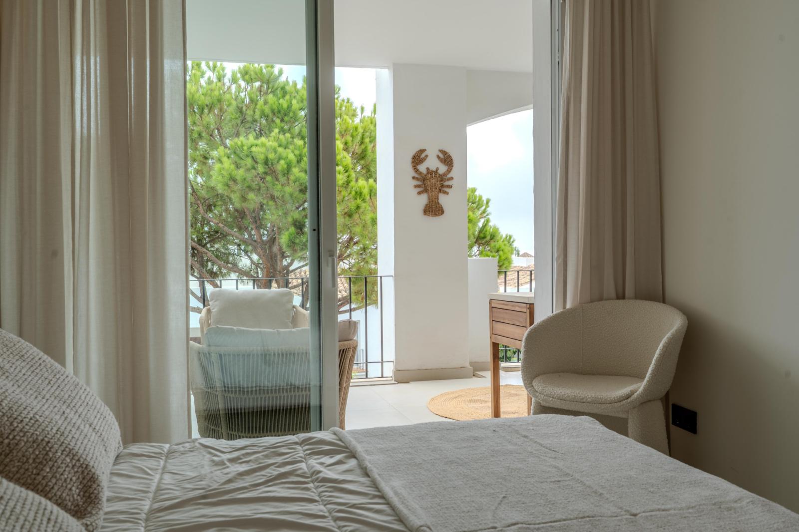 Apartment for Rent in Benahavís
