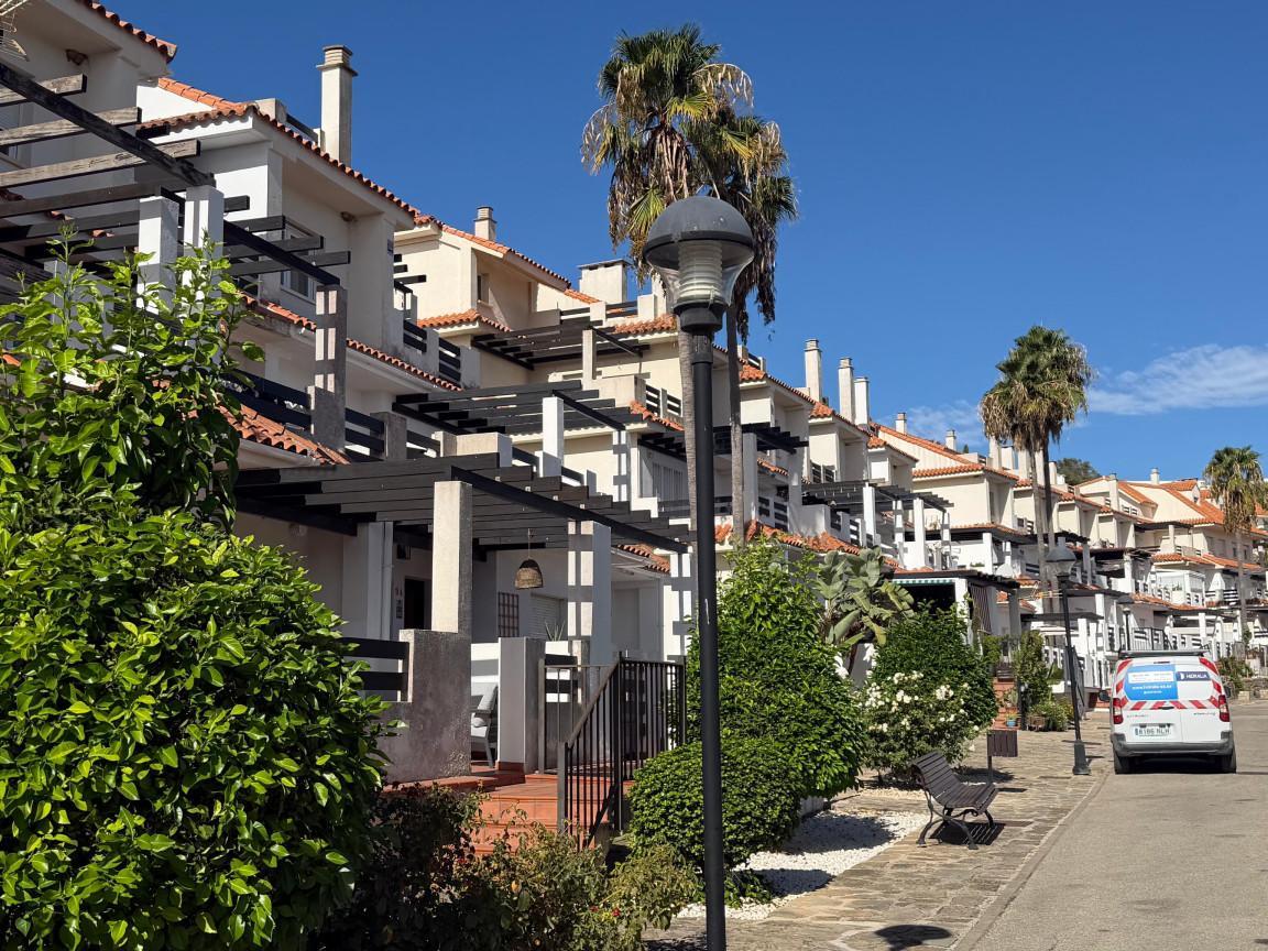 Apartment for Sale in Manilva