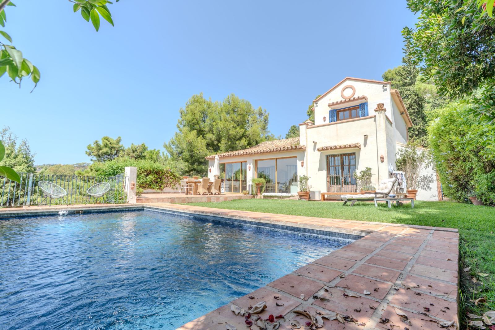 Villa for Rent in Benahavís