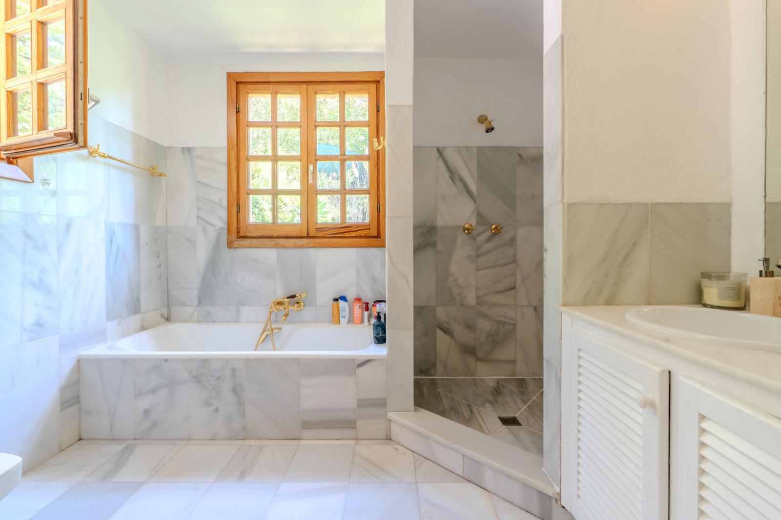 Villa for Rent in Benahavís