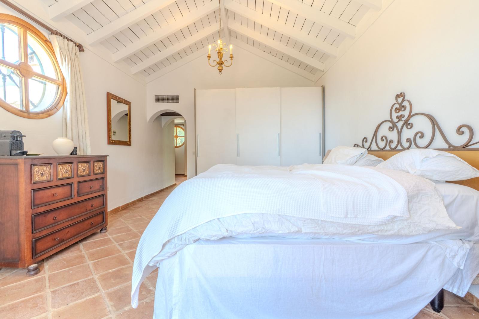 Villa for Rent in Benahavís