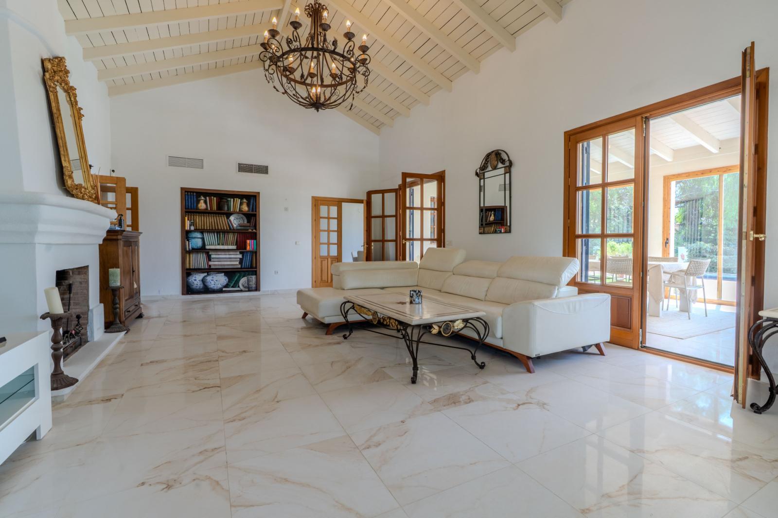 Villa for Rent in Benahavís