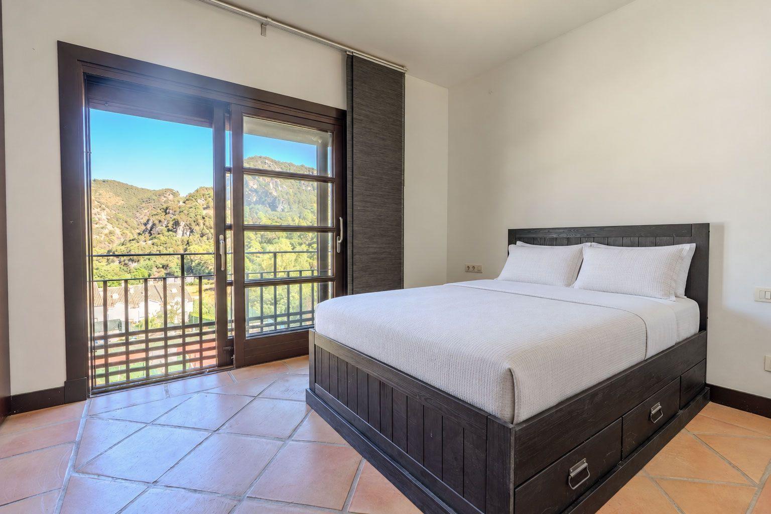 Apartamento en Alquiler en Benahavís