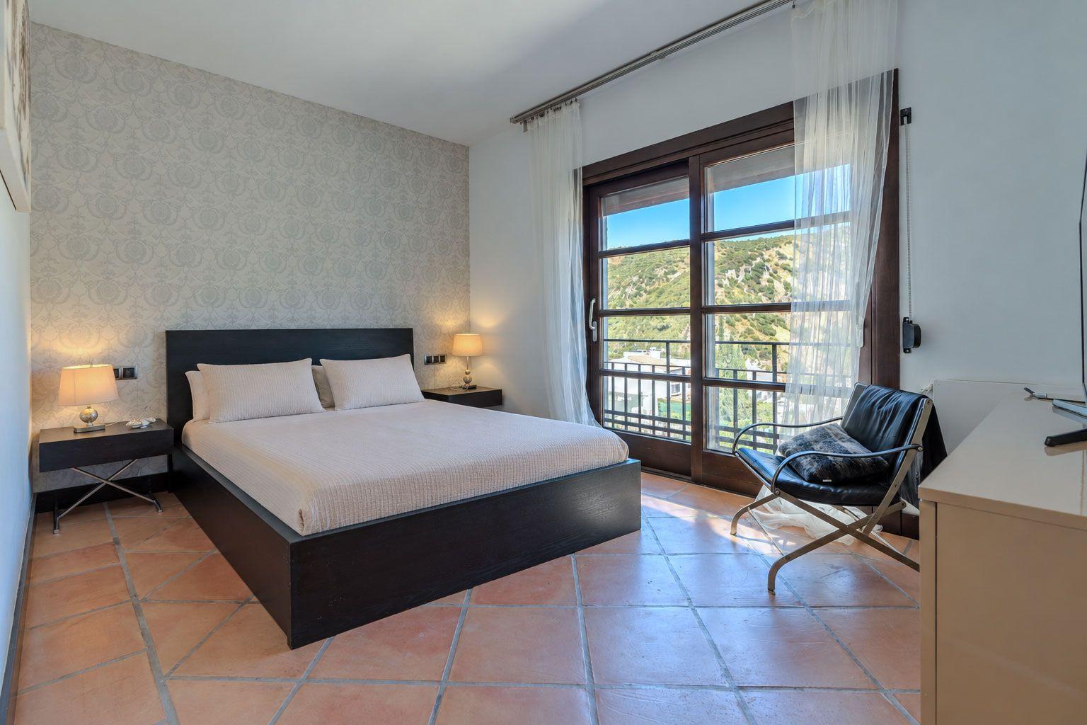 Apartamento en Alquiler en Benahavís